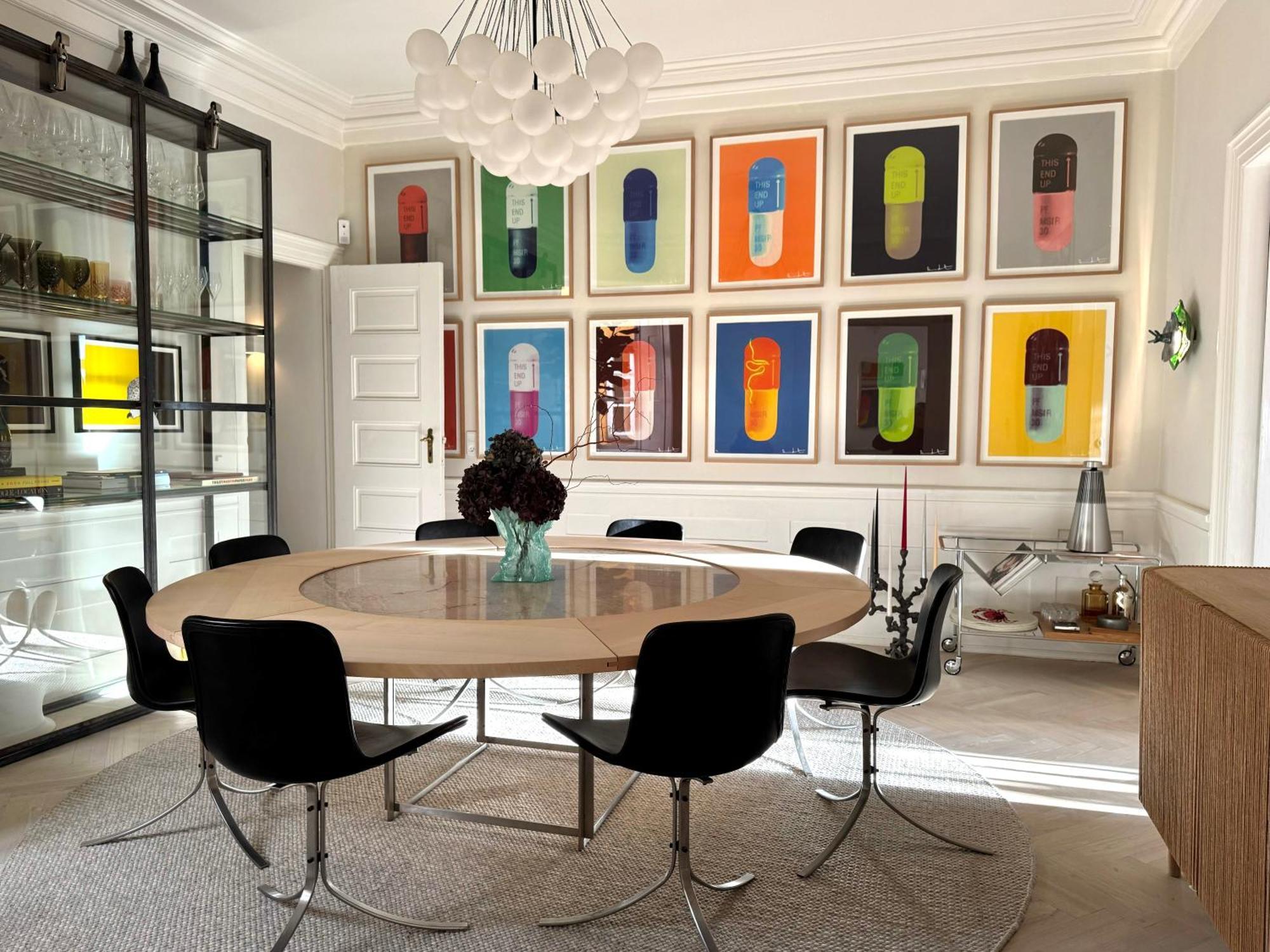 Luxury 'kings Garden View' 260m2 Prime Located Flat Apartment